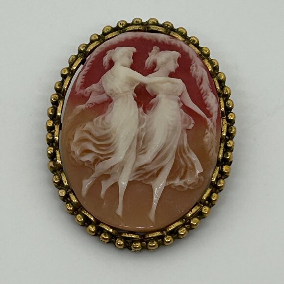 Vintage Coro Signed Cameo Brooch Two Dancing Graces Design In Resin Gold-Tone - Picture 15 of 16